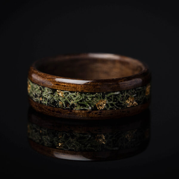 Walnut ring